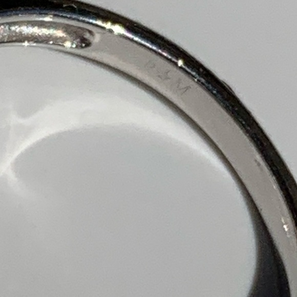 Sterling Silver Oval Cut Citrine Sparkly Ring with Cubic Zirconia - Picture 7 of 14